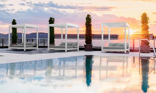Gio Luxury Cabana - White #63