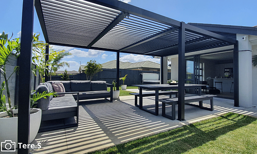 Aluminium Pergola 5.7m x 3.9m - Three Colours #778